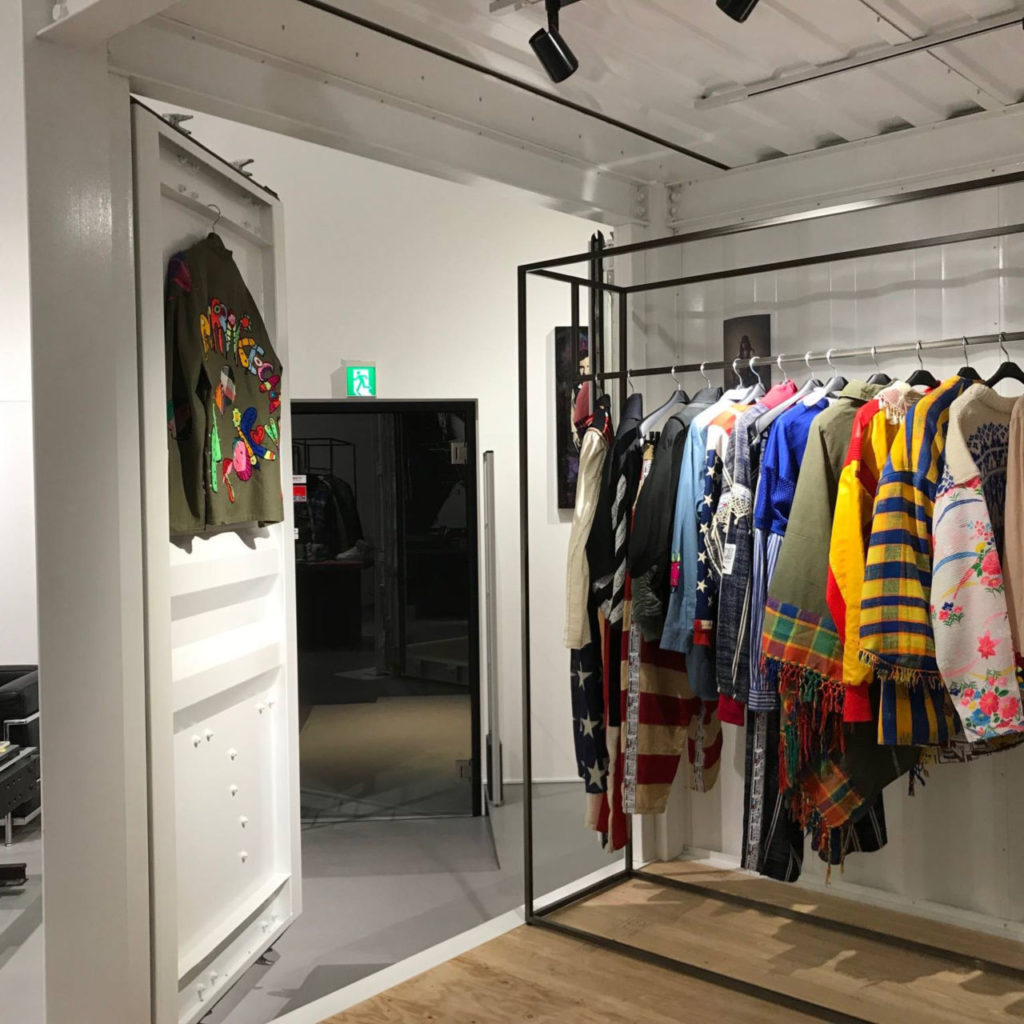 コンテナハウス施工事例 Wordless Statement
