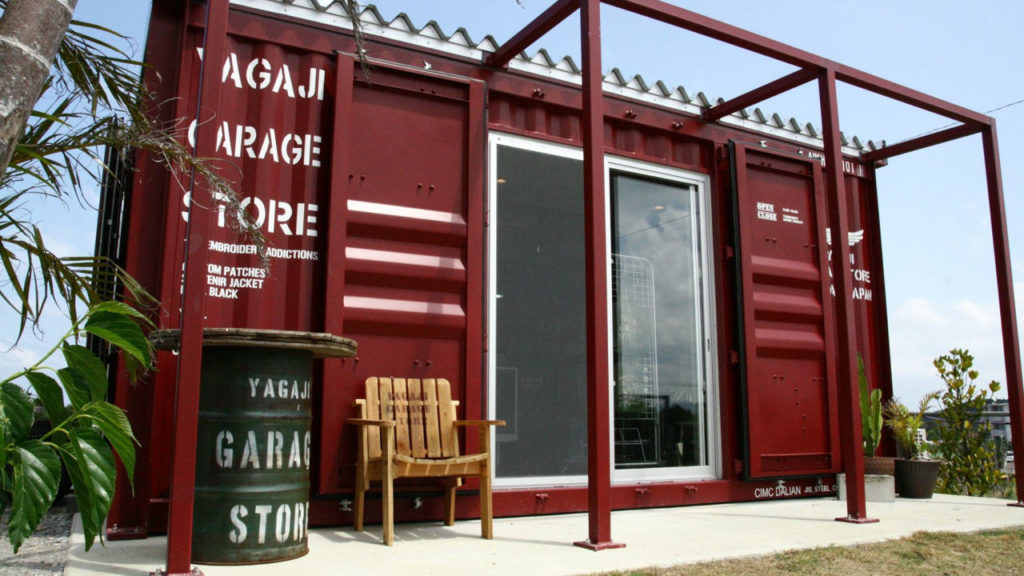 コンテナハウスのガレージストア　YAGAJI GARAGE STORE